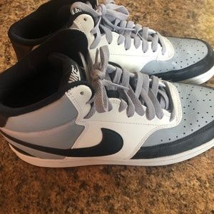 Men’s Nike Court Vision